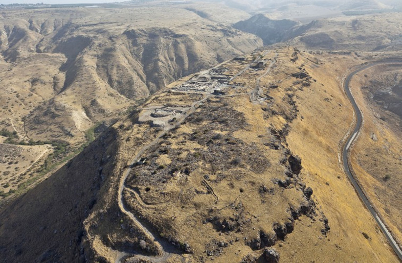 JPost Holy Land: Finding the synagogue of Sussita
